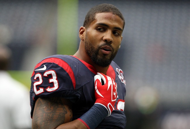 Foster-ed: Arian Foster Has Been Disrespected in Free Agency